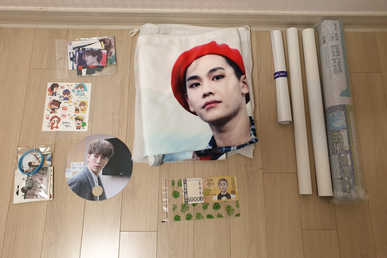 Timo Warehouse helping for Personal Shopper in Korea